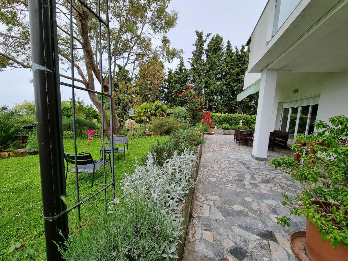 Garden Apartment Сечовлє Екстер'єр фото